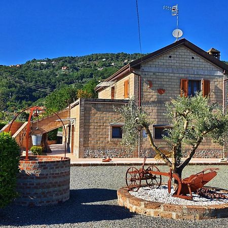 Spicchio Di Luna - Casa Vacanze Albiano Magra Exteriér fotografie