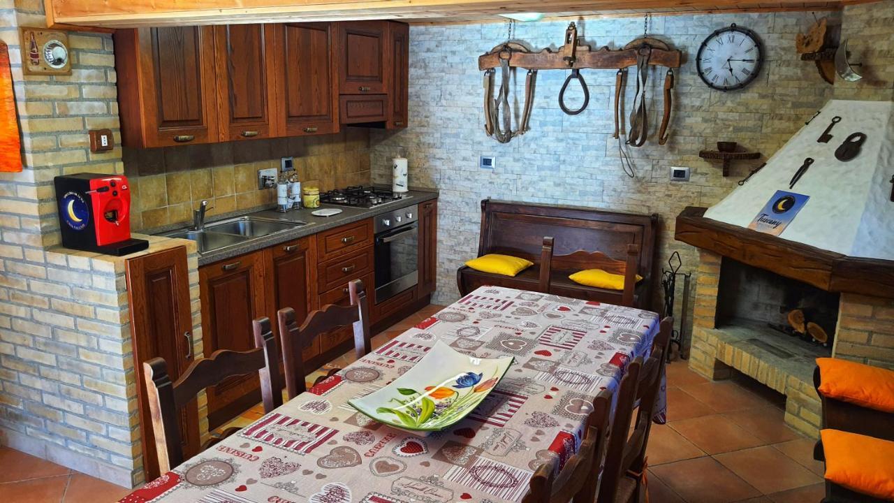 Spicchio Di Luna - Casa Vacanze Albiano Magra Exteriér fotografie